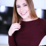 Fiona Sprouts: Age, Career, Height, Net Worth & More