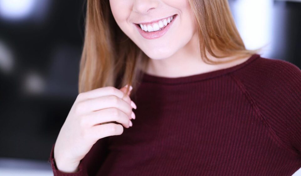 Fiona Sprouts: Age, Career, Height, Net Worth & More