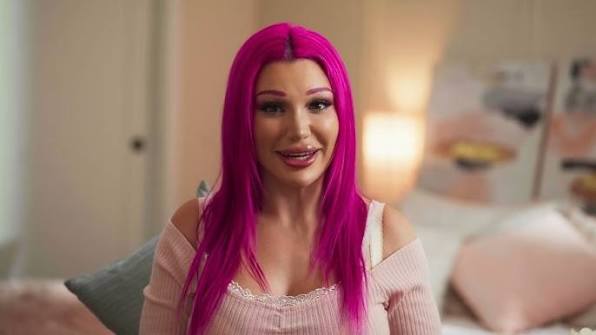 Who Is Lily Lou? Bio, Age, Career & Net Worth